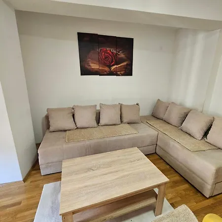 Cozy Center * Üsküp